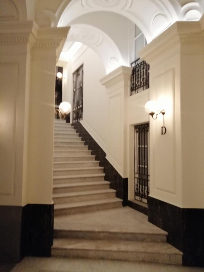 Fafgrandsuitenapoli Exterior foto